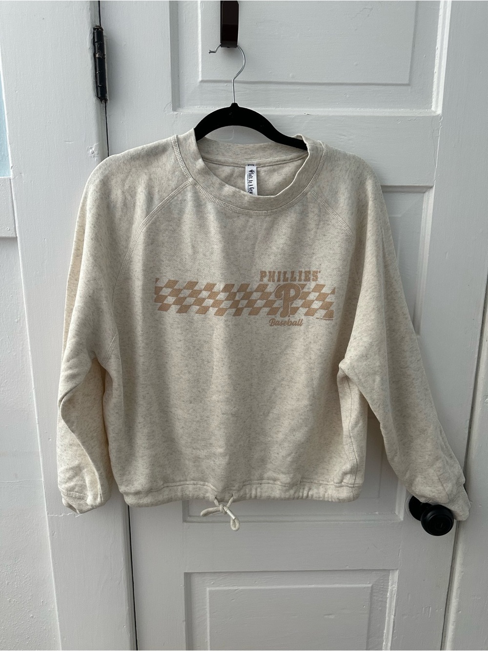 Women’s Phillies Baseball Sweatshirt Pullover Drawstring Hem Size Med NWOT